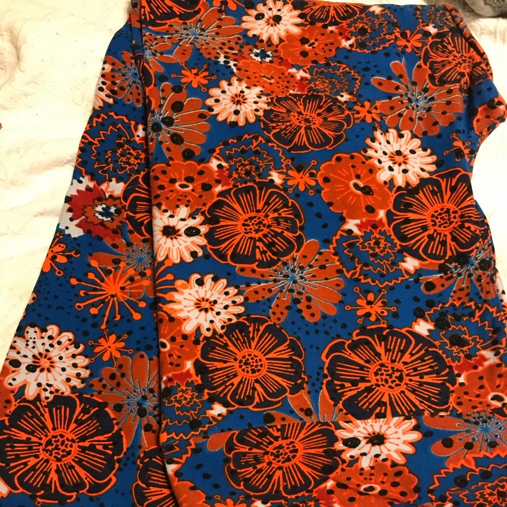 Lularoe TC Floral Leggings